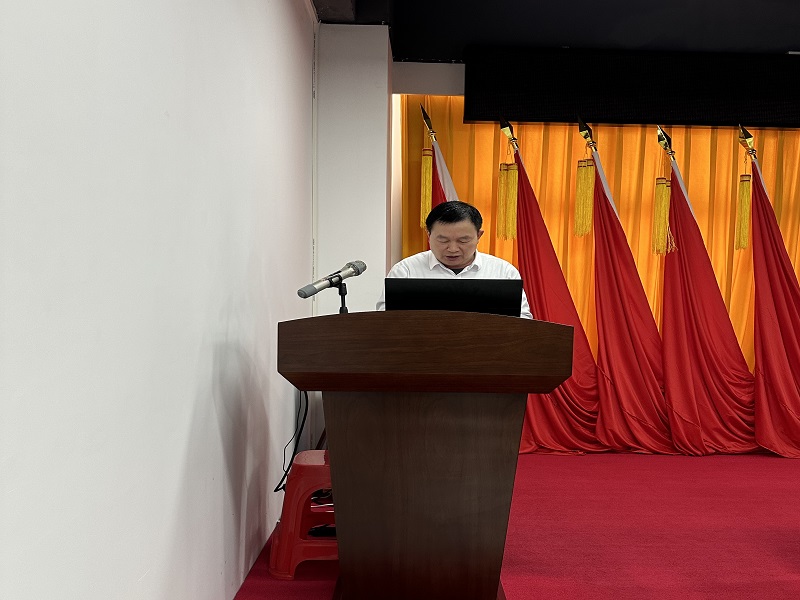 图片4.第二支部书记述职.jpg